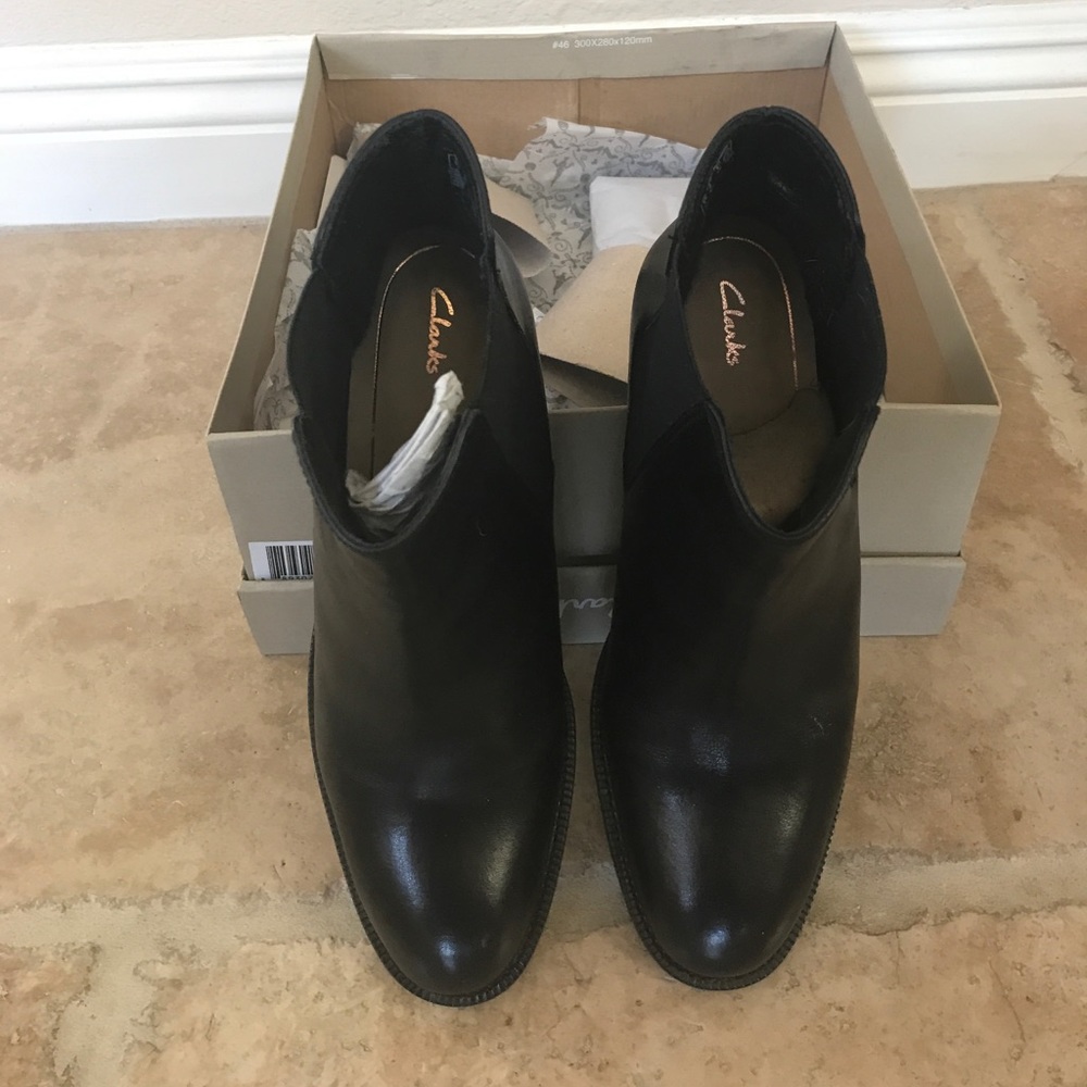 clarks mascarpone bay chelsea boot